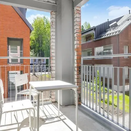 Kotimaailma - Valoisa Kolmio Espoon Keskustassa